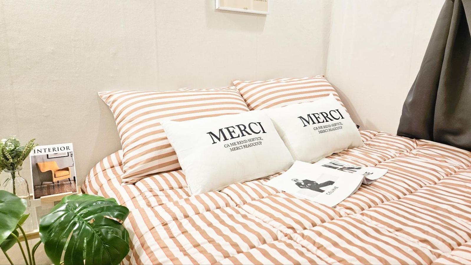 Miju Hostel Seoul Bagian luar foto