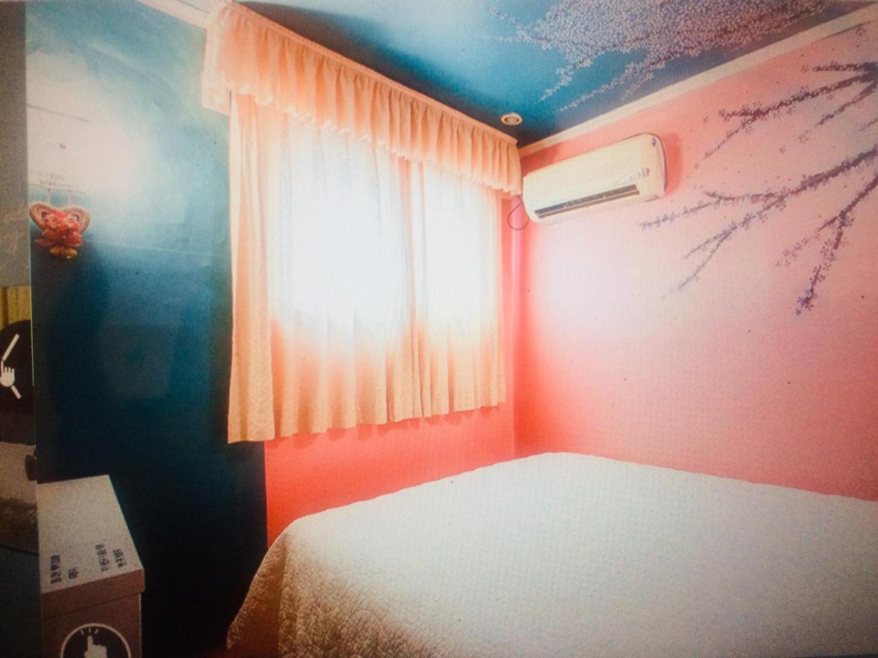 Miju Hostel Seoul Bagian luar foto
